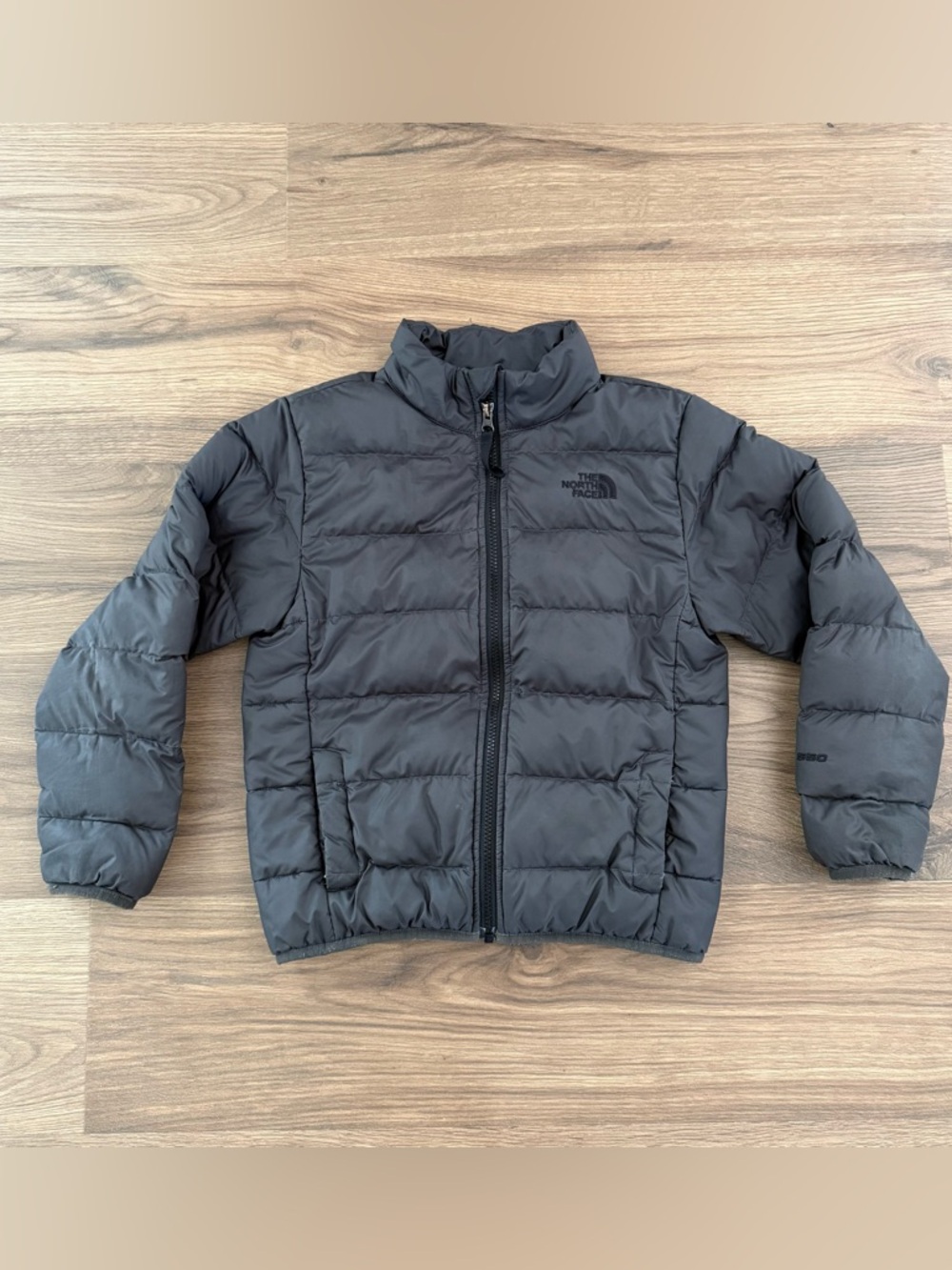 The North Face 550 Puffer Jacket Boys S 7/8 Gray Down Coat